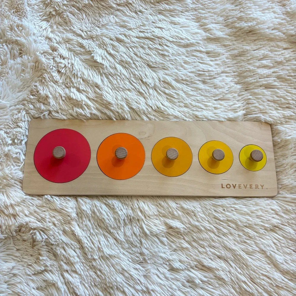 Lovevery Wooden Circle of Friends Puzzle